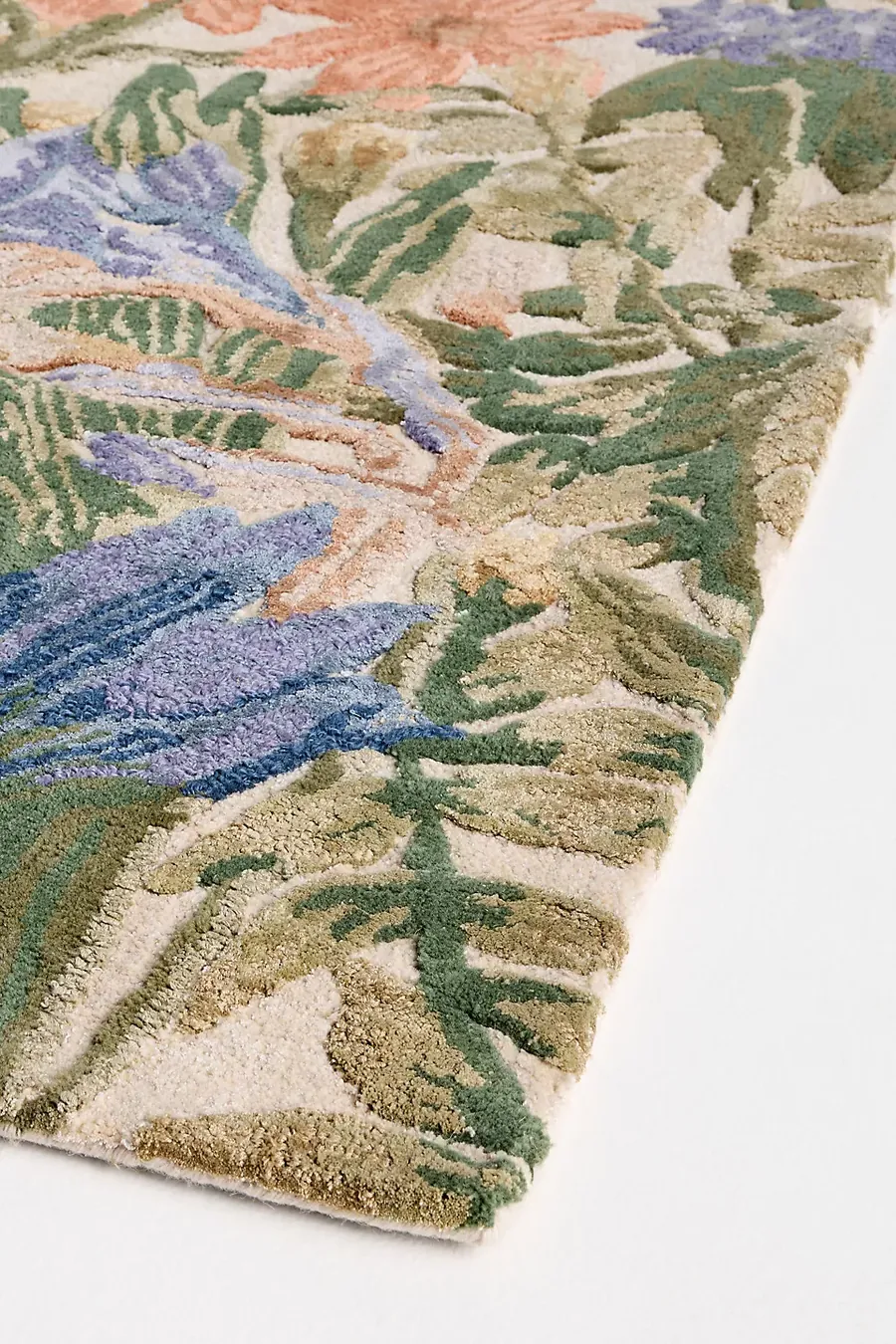 Tufted Wool Blend Floral Rug